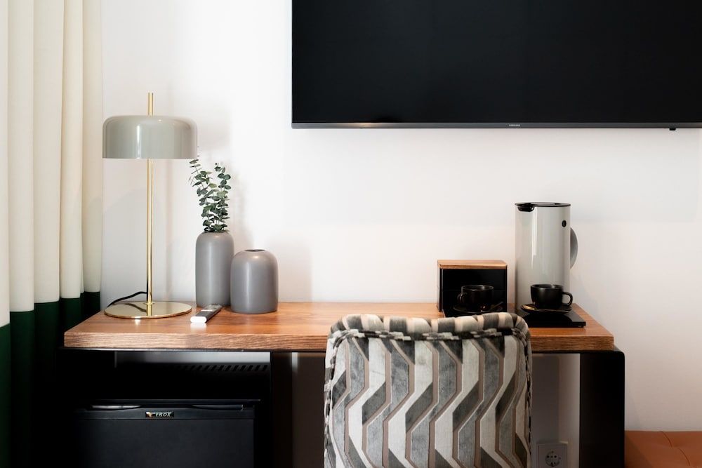 Cosmo Hotel Boutique Superior Double Room Single Use 25