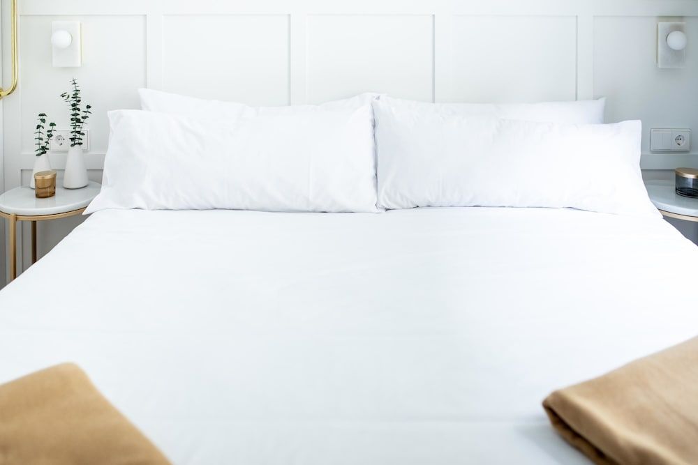 Cosmo Hotel Boutique Superior Double Room Single Use 4