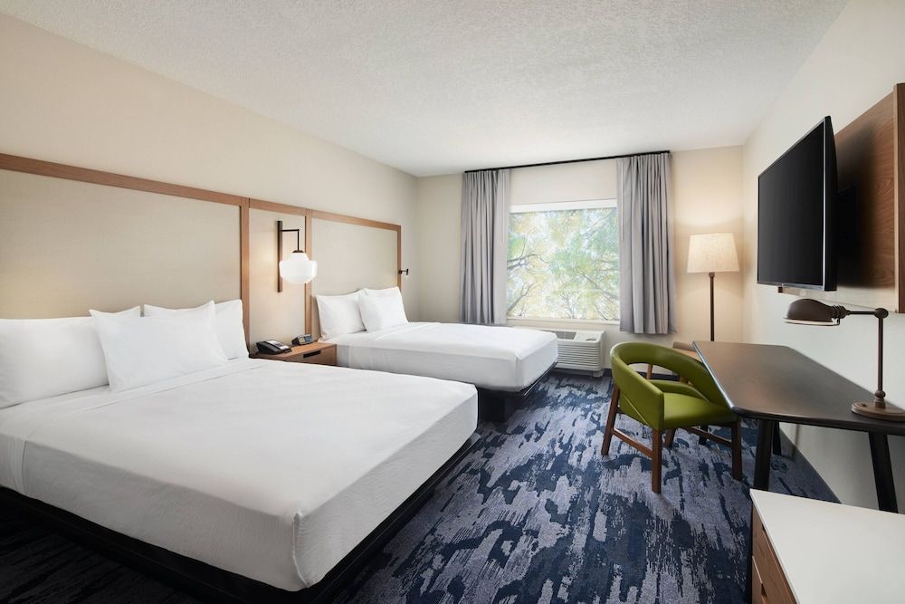Suite, Multiple Beds