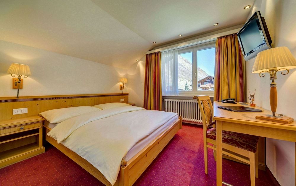 Hotel Excelsior Economy Double Room 2