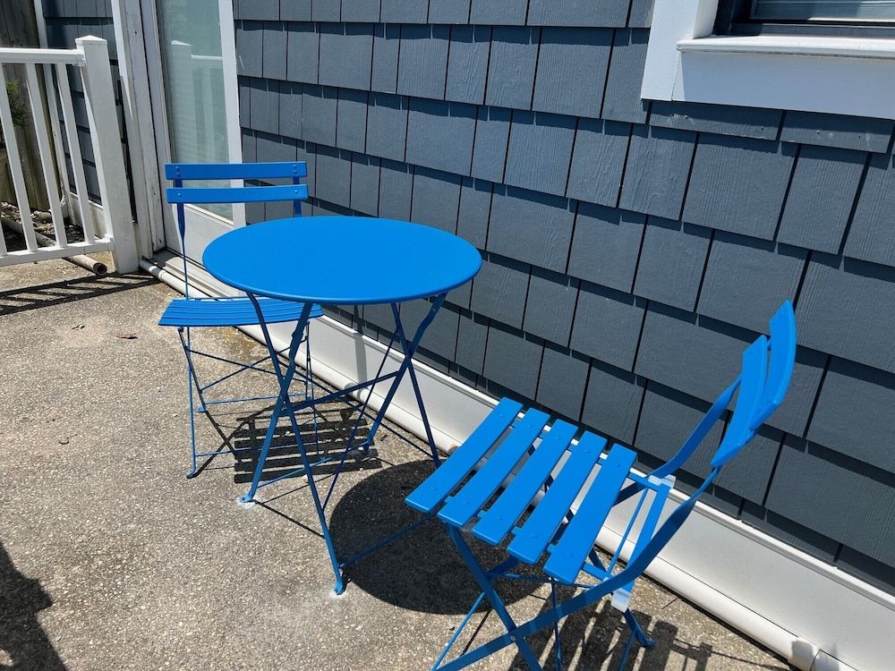 Atlantic Studio, King, Oceanside