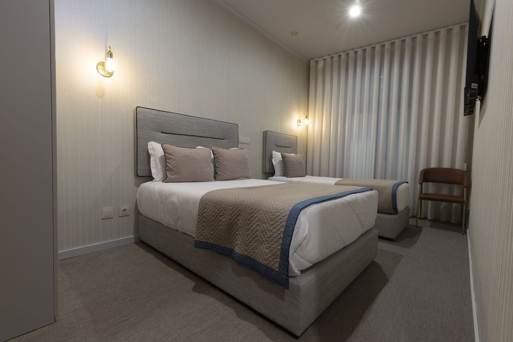 undefined Hotel América 2