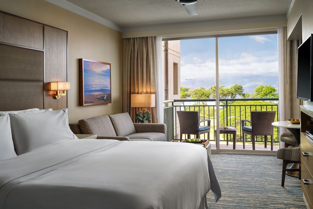 Studio, 1 King Bed with Sofa bed, Balcony, Ocean View