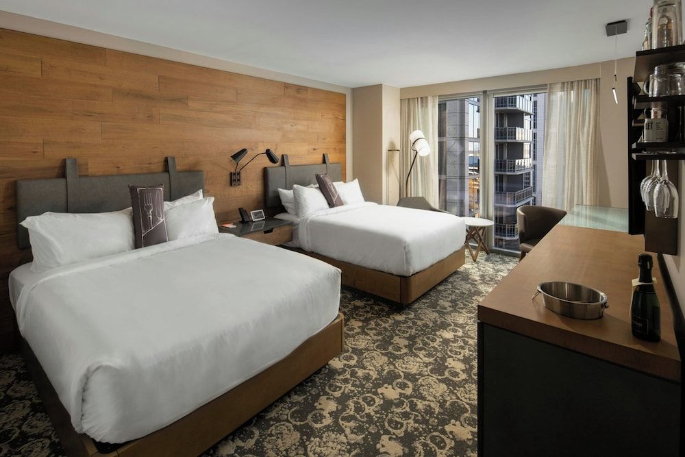 Room, 2 Queen Beds, Non Smoking, City View (Hearing Accessible)