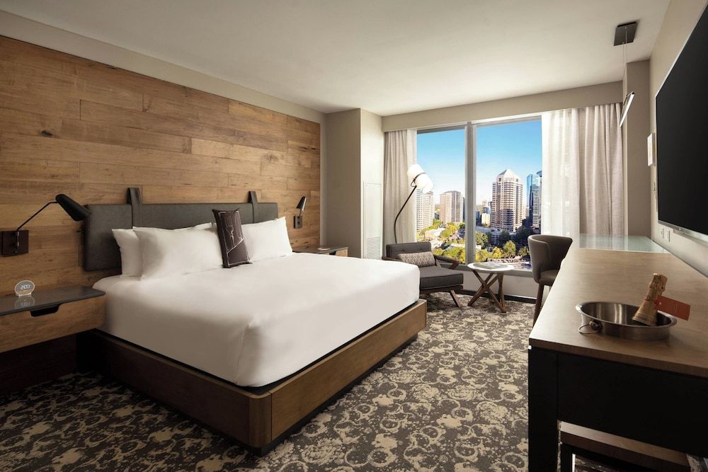 Epicurean Atlanta, Autograph Collection Room, 1 King Bed, Non Smoking, City View 4