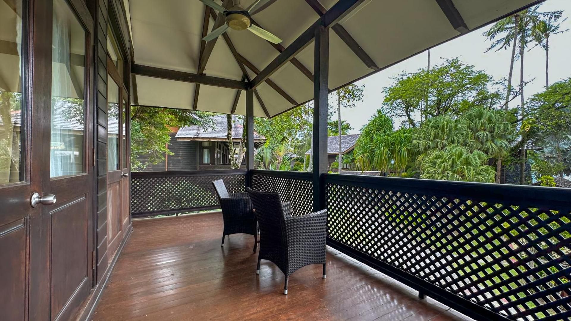 3D2N 1BR Garden Suite (Daily Breakfast + 1 Romantic Dinner + 1 Massage) for 2