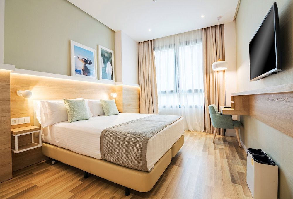 undefined ZT The Golden Hotel Barcelona 6