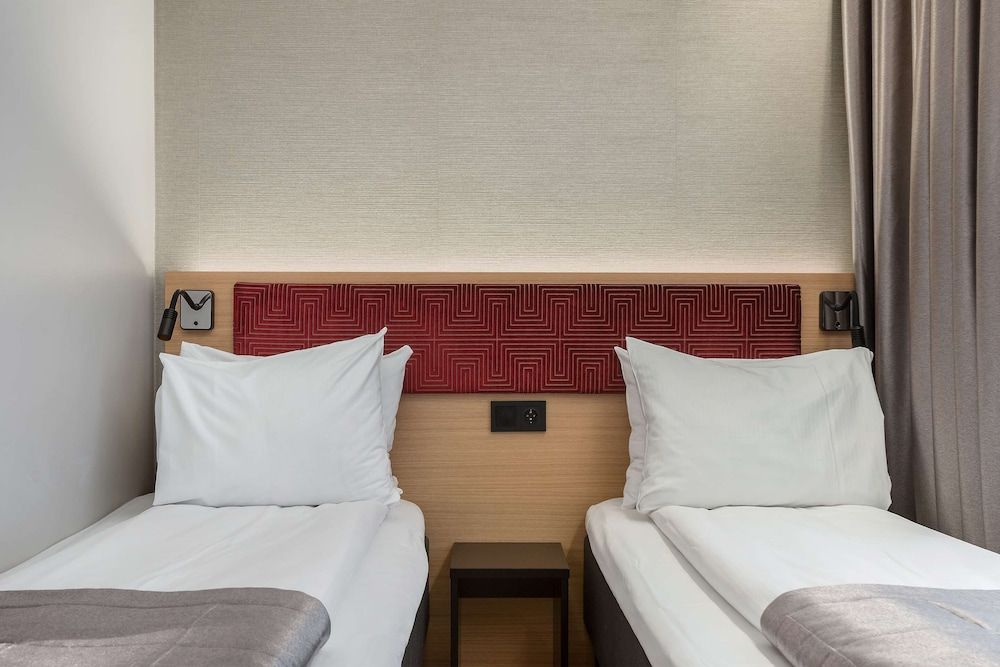 Superior Room, 2 Twin Beds, Accessible, Non Smoking
