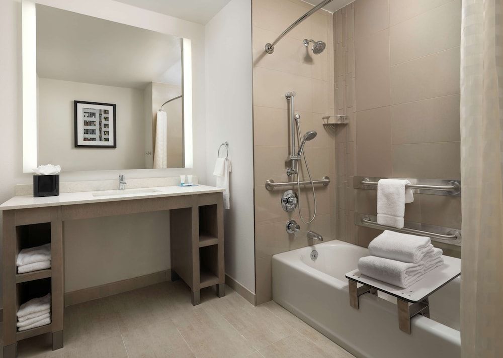 Suite, 1 Bedroom, Accessible, Bathtub (1 Kingbed & Sofabed)
