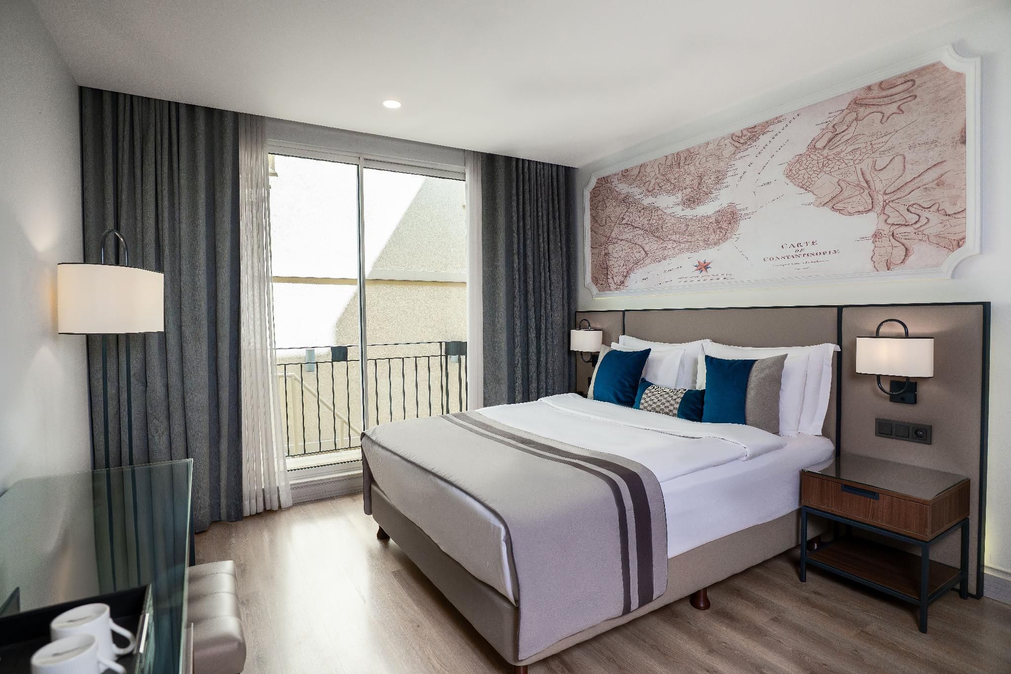 undefined Akka Suites 7