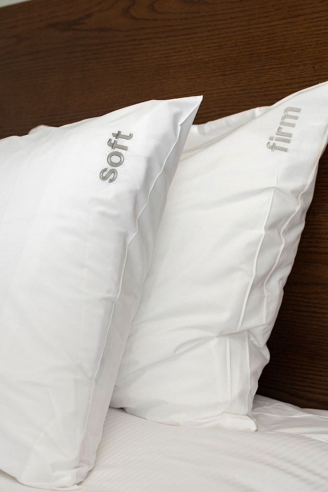 Standard Room, 1 Queen Bed
