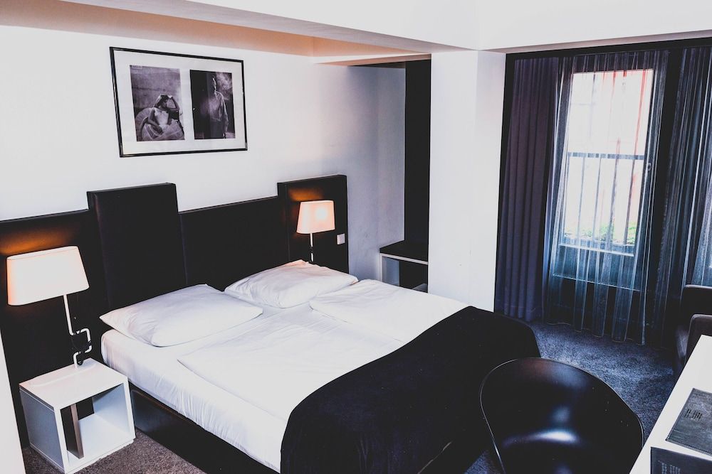 Hotel Bliss Frankfurt Double or Twin Room