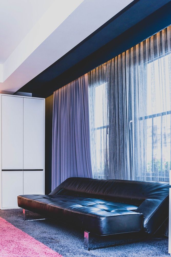 Hotel Bliss Frankfurt Double or Twin Room 11