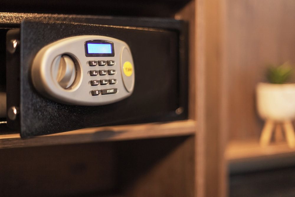 Holiday Inn - the niu, Loom Manchester North by IHG Standard Room, 1 Queen Bed 13