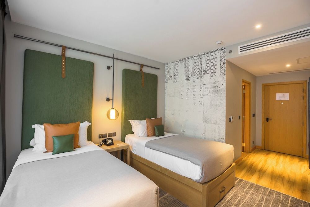 The Social House Nairobi, a Preferred Lifestyle Hotel Room, 2 Twin Beds 4