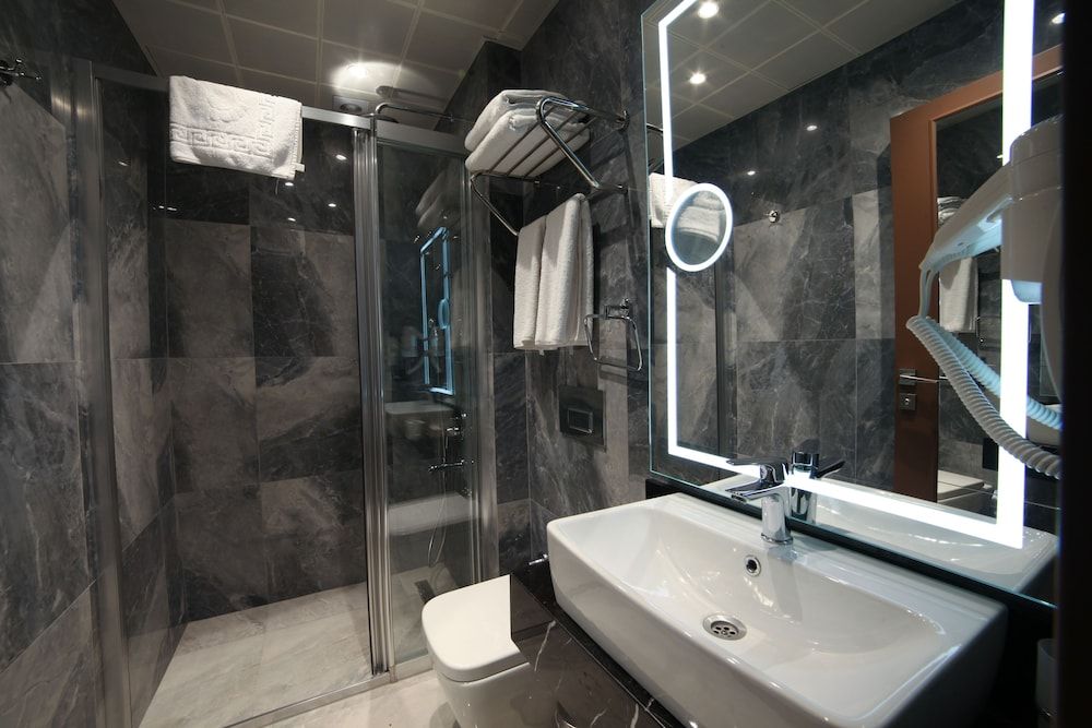 Pell Palace Hotel & Spa Economy Room 4