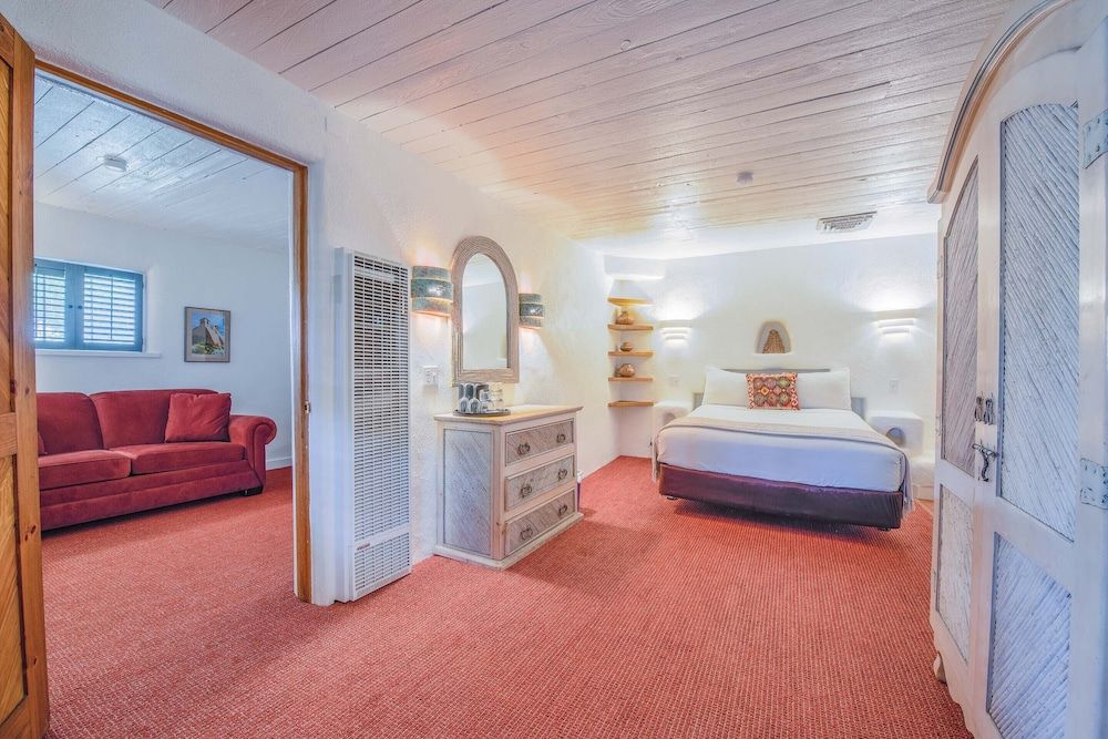 The Historic Taos Inn Queen Suite