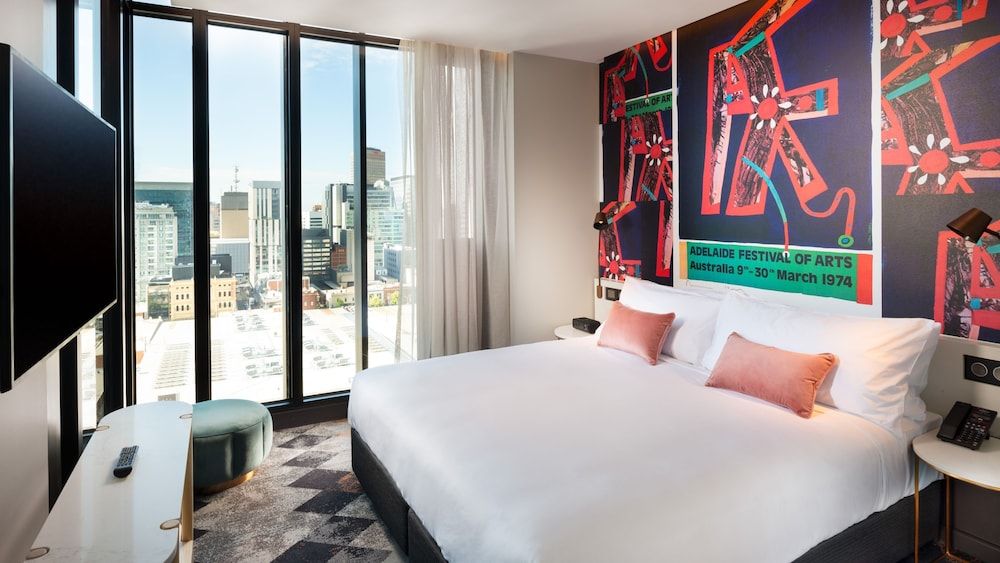 Suite, 1 Twin Bed, Balcony (Indigo Balcony)