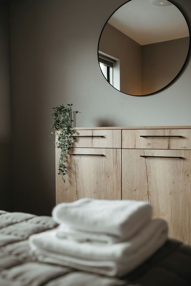 Vík Apartments Luxury Apartment, Multiple Beds 8