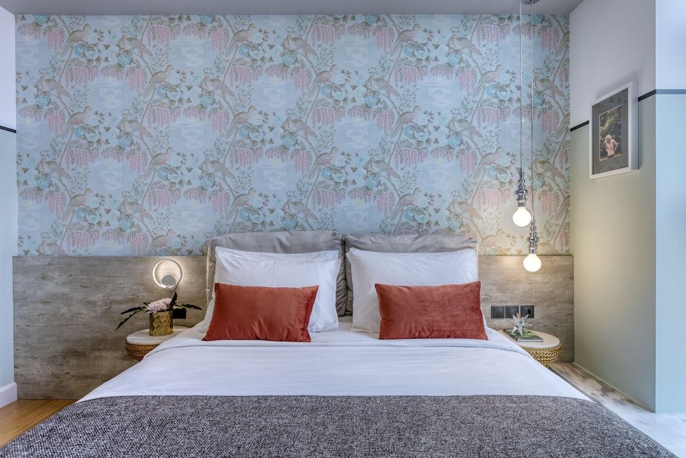 The Pinnacle Athens Budget Double Room