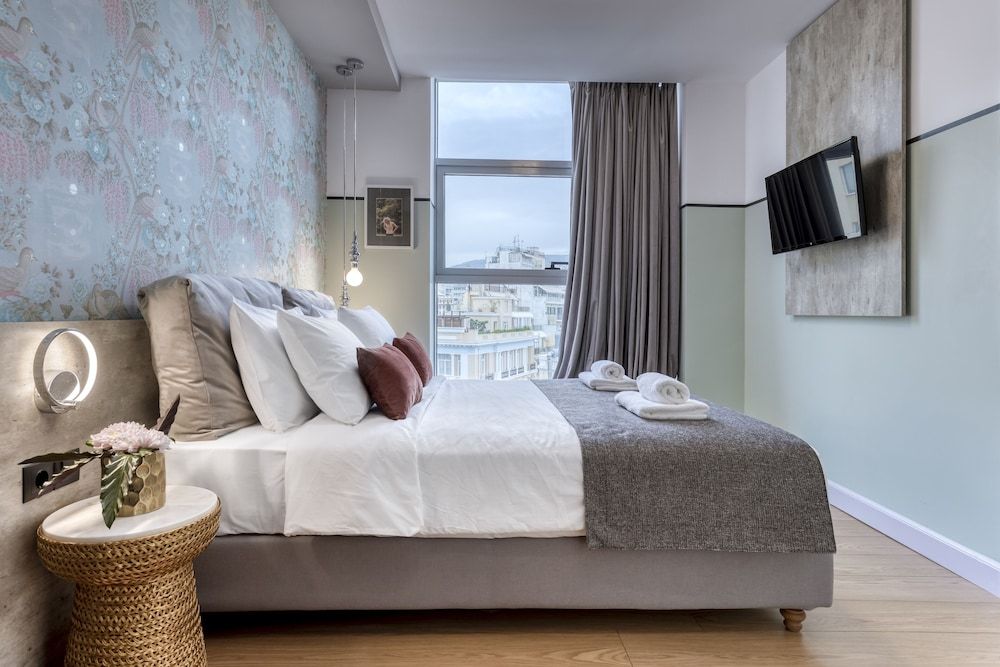 The Pinnacle Athens Budget Double Room 3