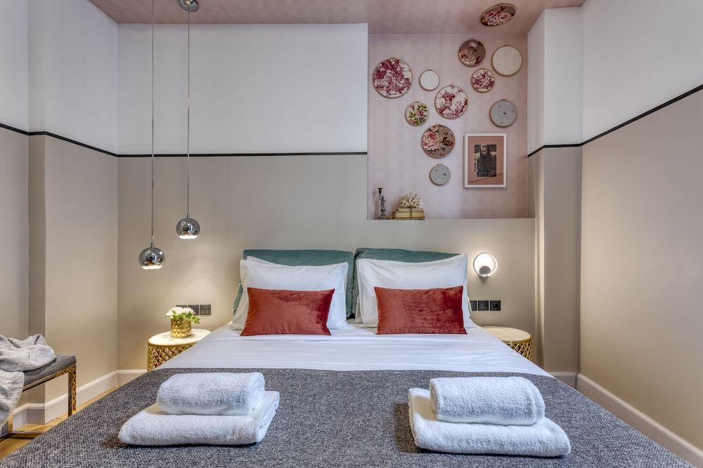 The Pinnacle Athens Classic Double Room