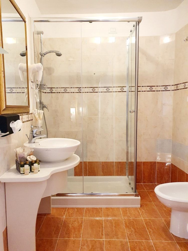 undefined Corte dei Greci 8