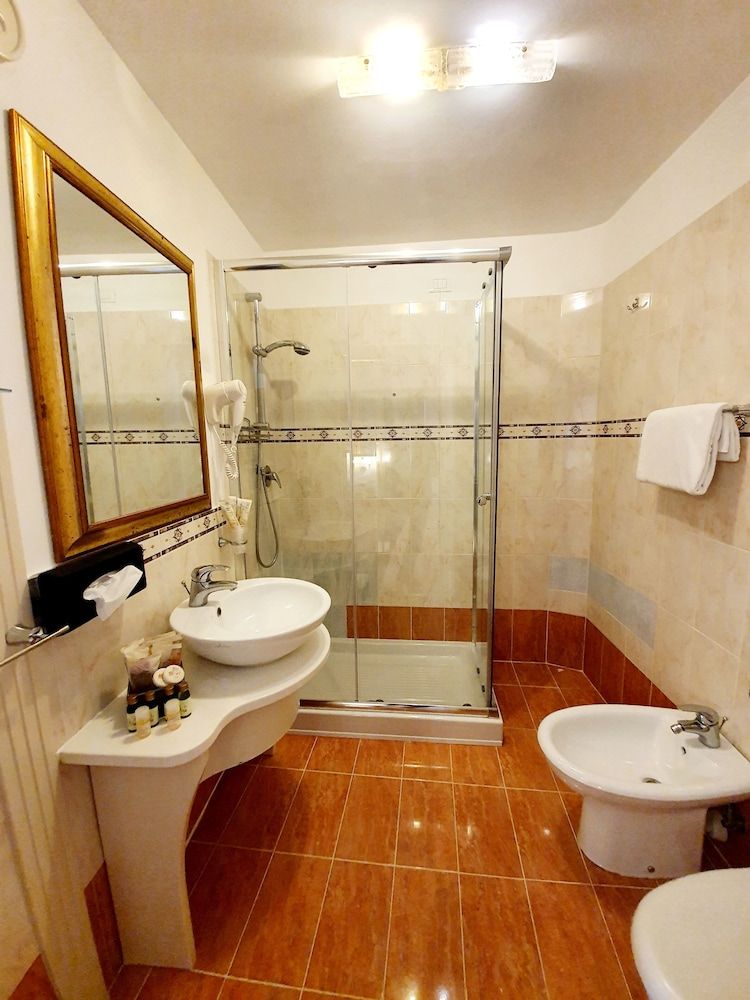 Corte dei Greci Classic Double Room, Canal View 5