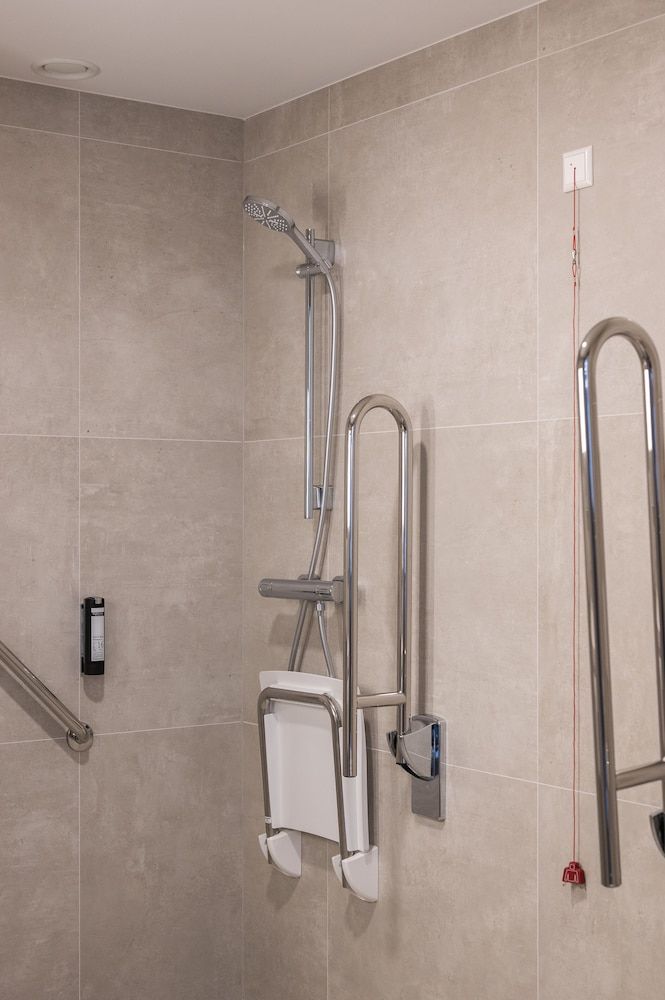 B&B HOTEL Antwerpen Centrum Standard Double Room, Accessible 8