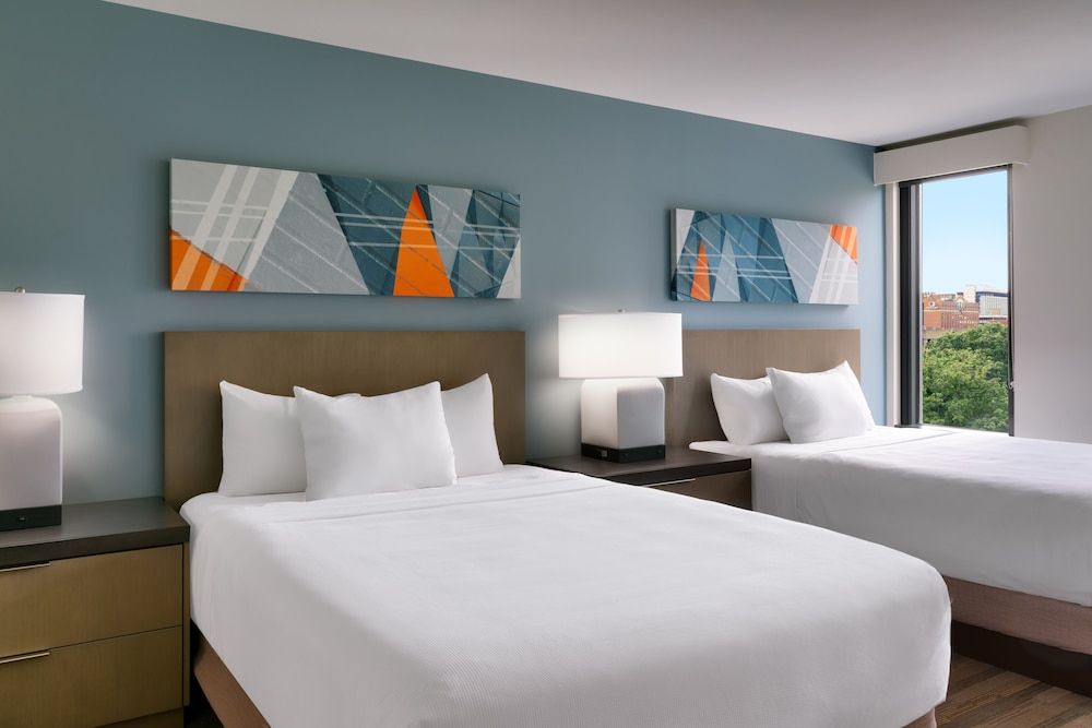 Studio Suite, 2 Queen Beds, Accessible, Kitchen (with Bathtub)