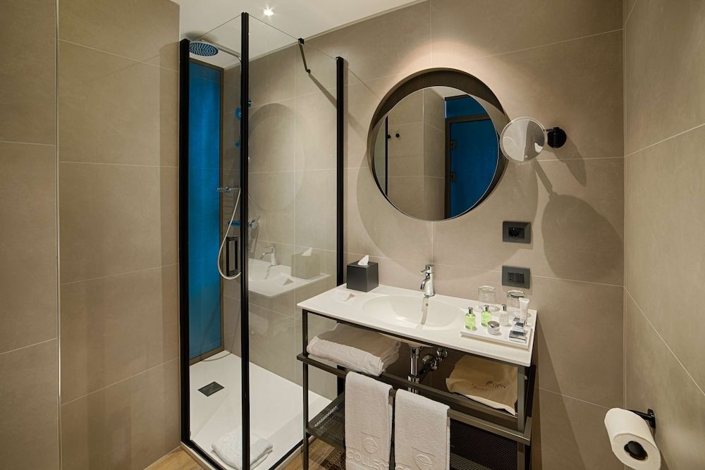 NH Collection Venezia Murano Villa Superior Room 8