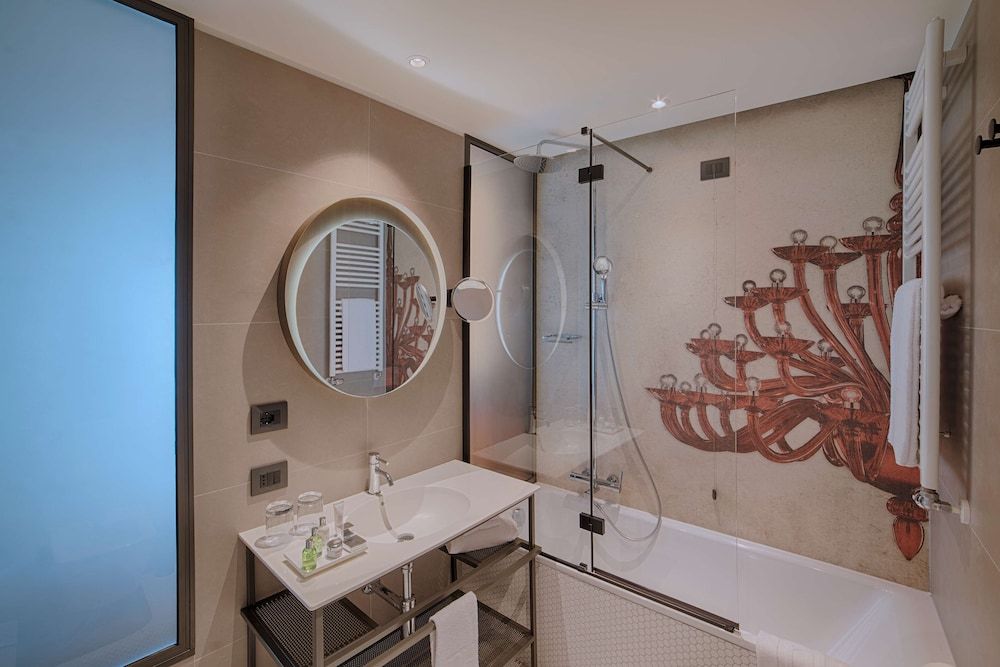 NH Collection Venezia Murano Villa Superior Room 6