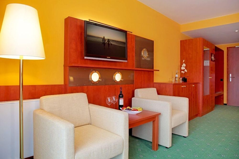 SEETELHOTEL Nautic Usedom Hotel & Spa Junior Suite 6