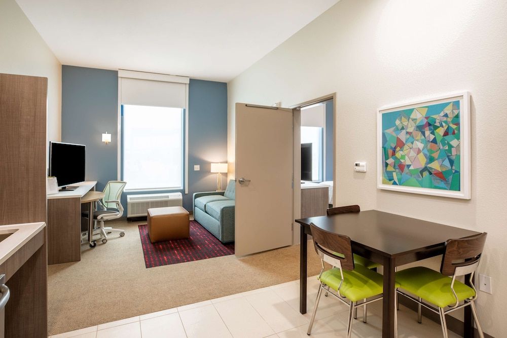undefined Home2 Suites by Hilton Houston IAH Airport Beltway 8 6