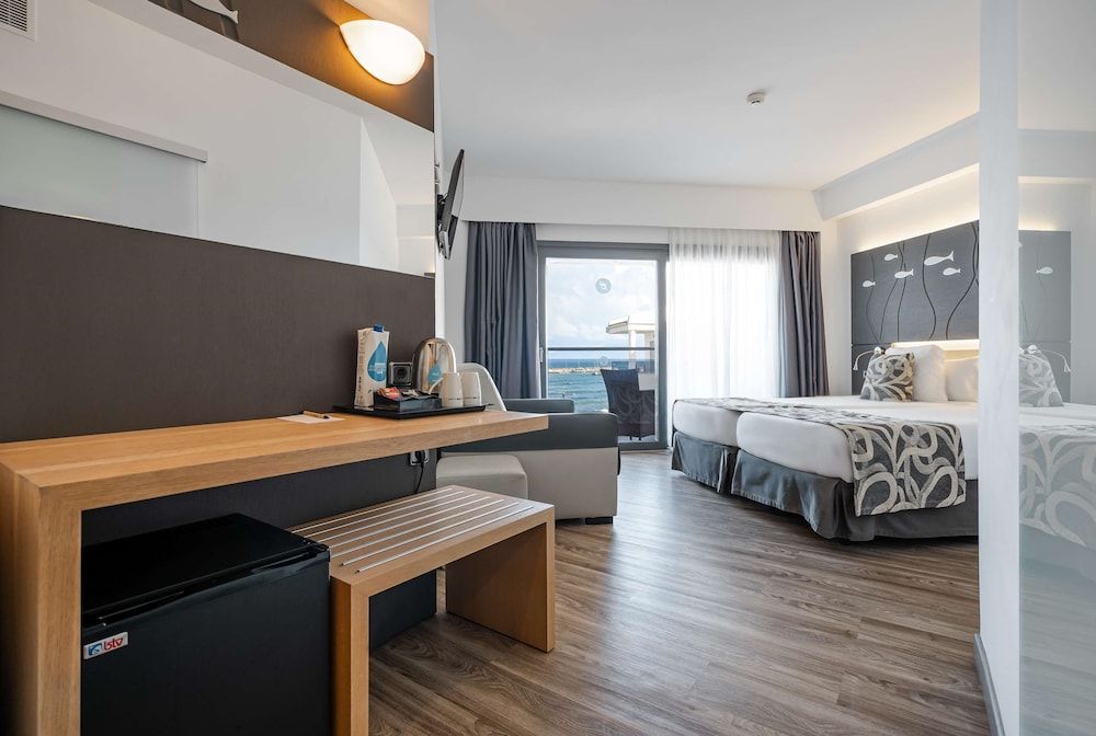 Double Room, Balcony, Sea View