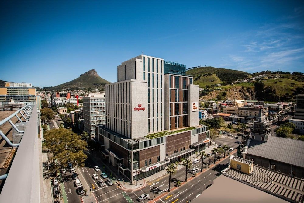 undefined Stayeasy Cape Town City Bowl 2