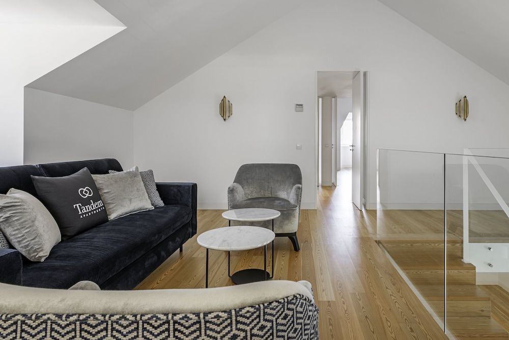 undefined Tandem Palacio Alfama Suites 9