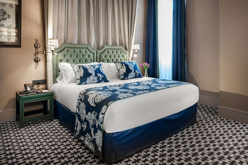 NH Collection Valencia Colón Superior Room