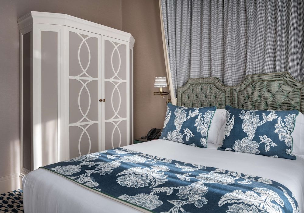 NH Collection Valencia Colón Superior Room 5