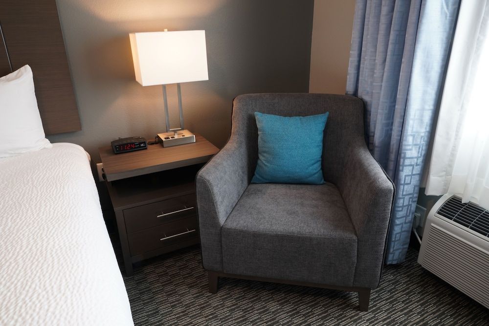 Brookstone Fort Dodge Standard Room, 1 King Bed (Executive 1 King Bed, Non-Smoking) 3