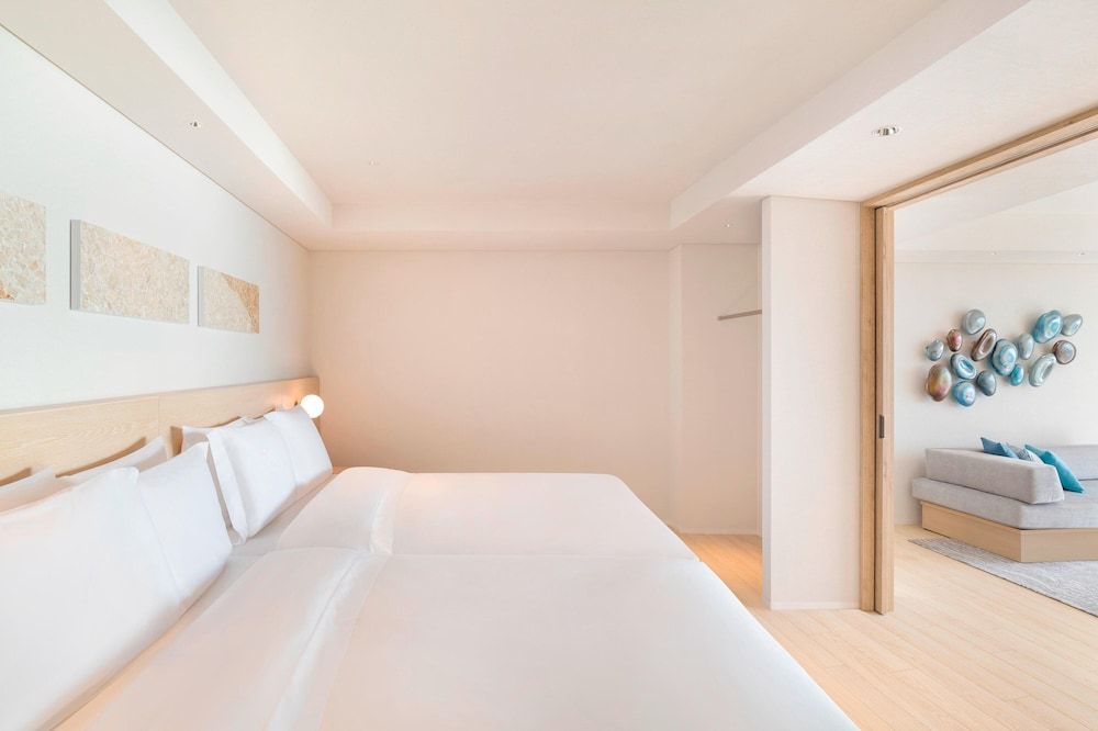 Junior Suite, 2 Double Beds, Non Smoking, Ocean View