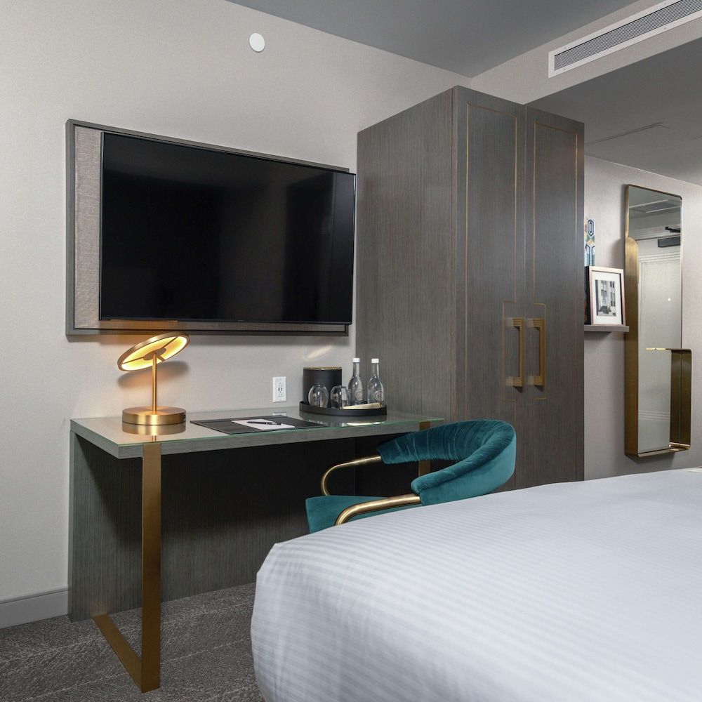 Premier Room, 2 Queen Beds, Non Smoking