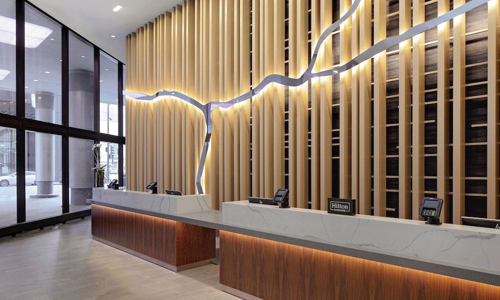 undefined Hilton Grand Vacations Club Chicago Magnificent Mile