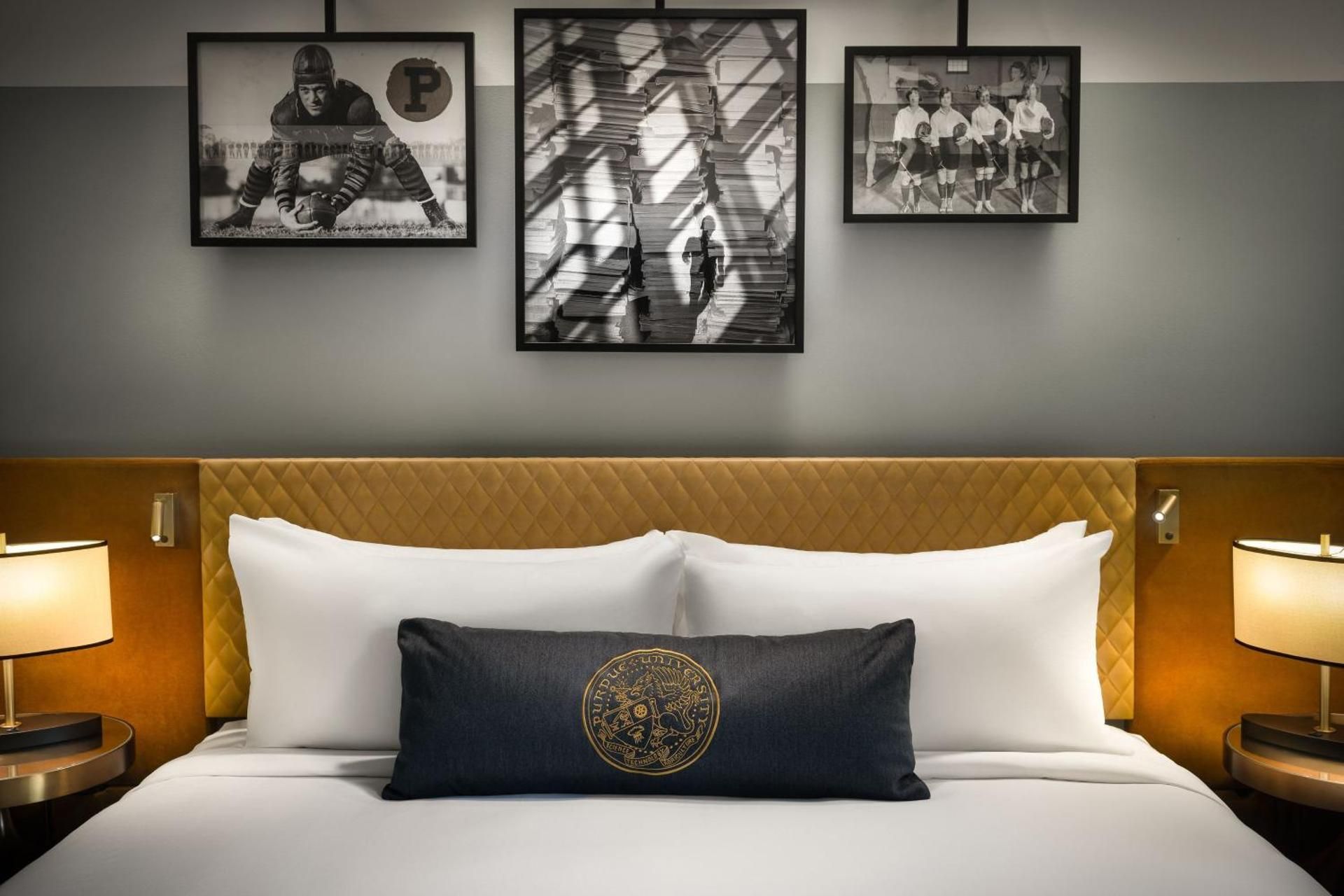 Standard King Room - Hearing Accessible