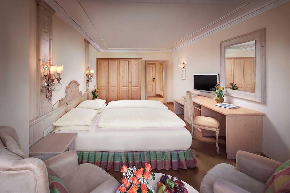 Hotel Salzburgerhof Deluxe Doppelzimmer 30 m² 2