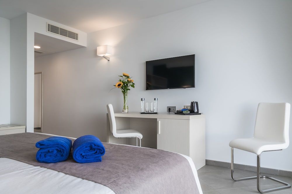 Superior Twin Room, Multiple Beds, Balcony