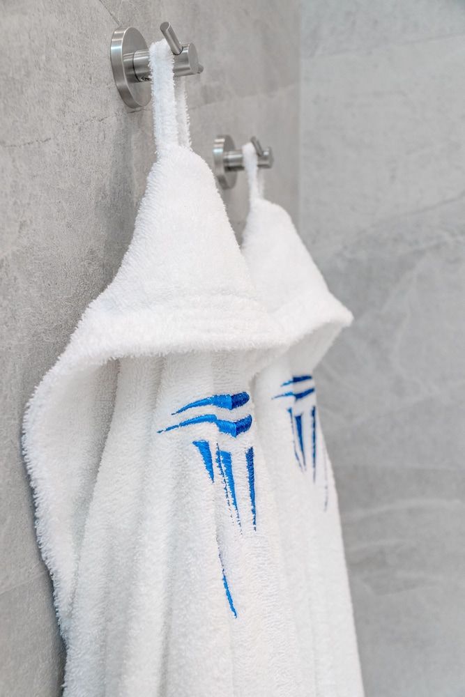 Hellenic Vibes Smart Hotel Breeze Classic Double Room 2