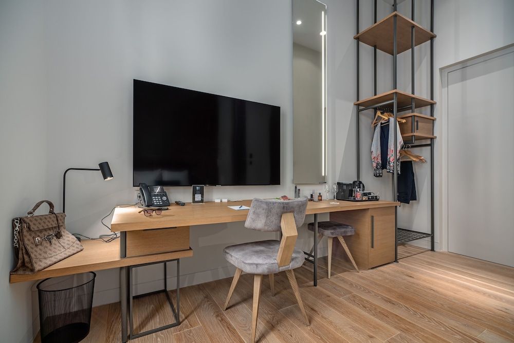 Hellenic Vibes Smart Hotel Breeze Classic Double Room 4