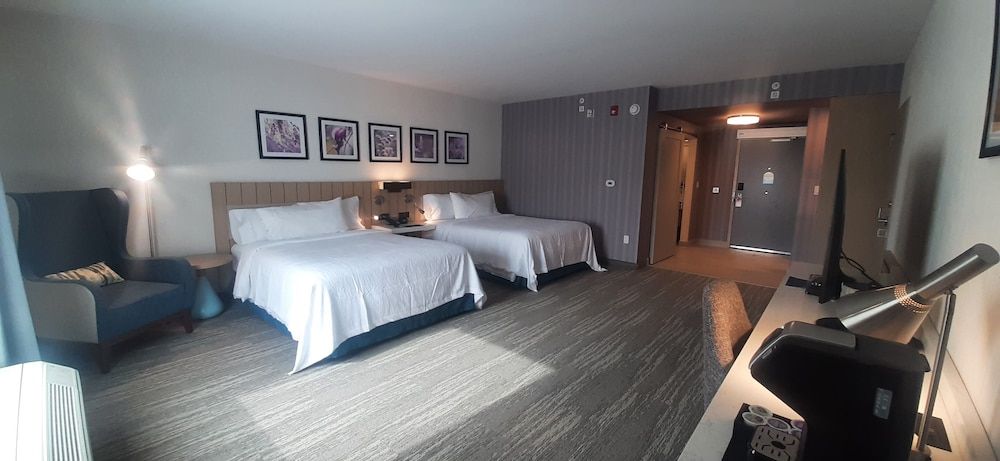 Room, 2 Queen Beds, Accessible (Hearing)