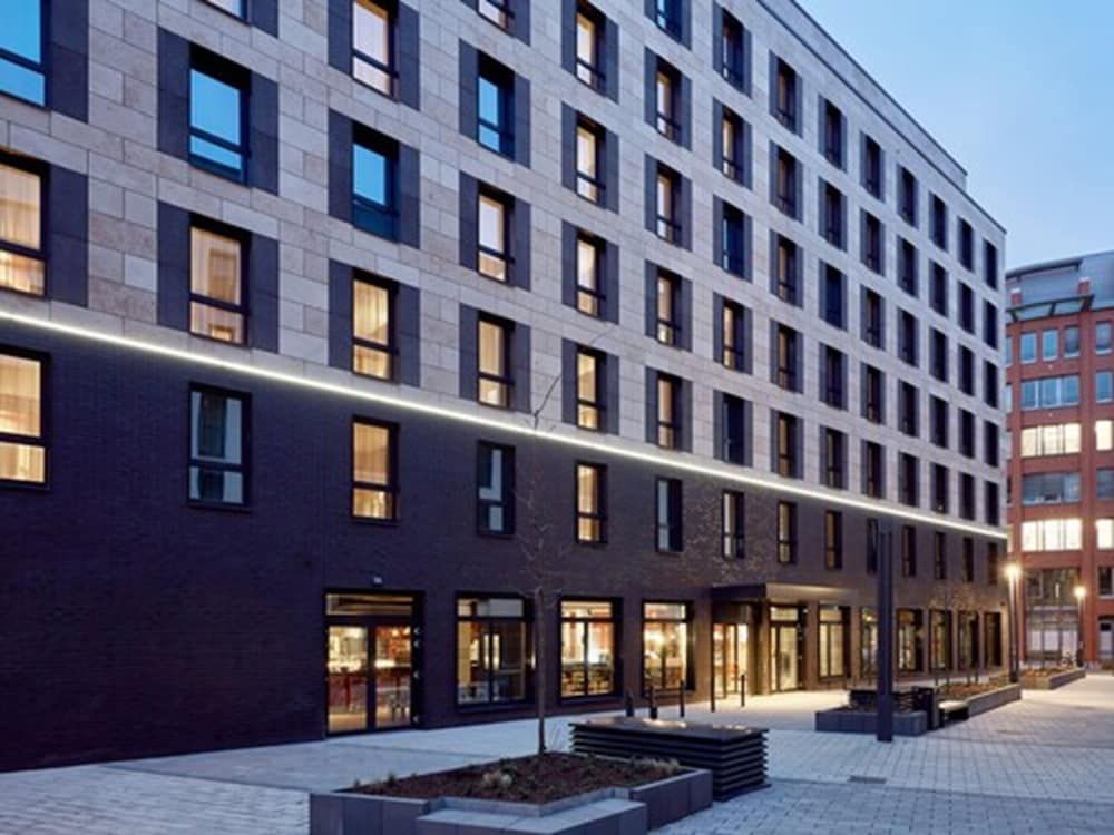 undefined LEGERE EXPRESS Leipzig 7